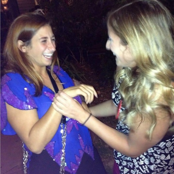 Gorgeous Butterfly Top 🦋 💫 - Picture 5 of 8